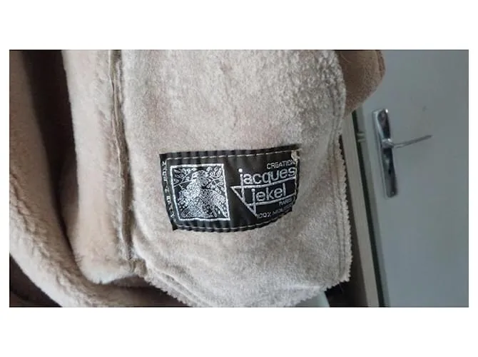 Autre Marque Abrigos, Ropa de calle Beige 