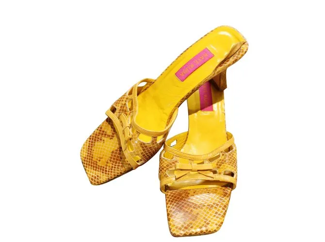 Autre Marque Sandalias kuba kuba Amarillo 