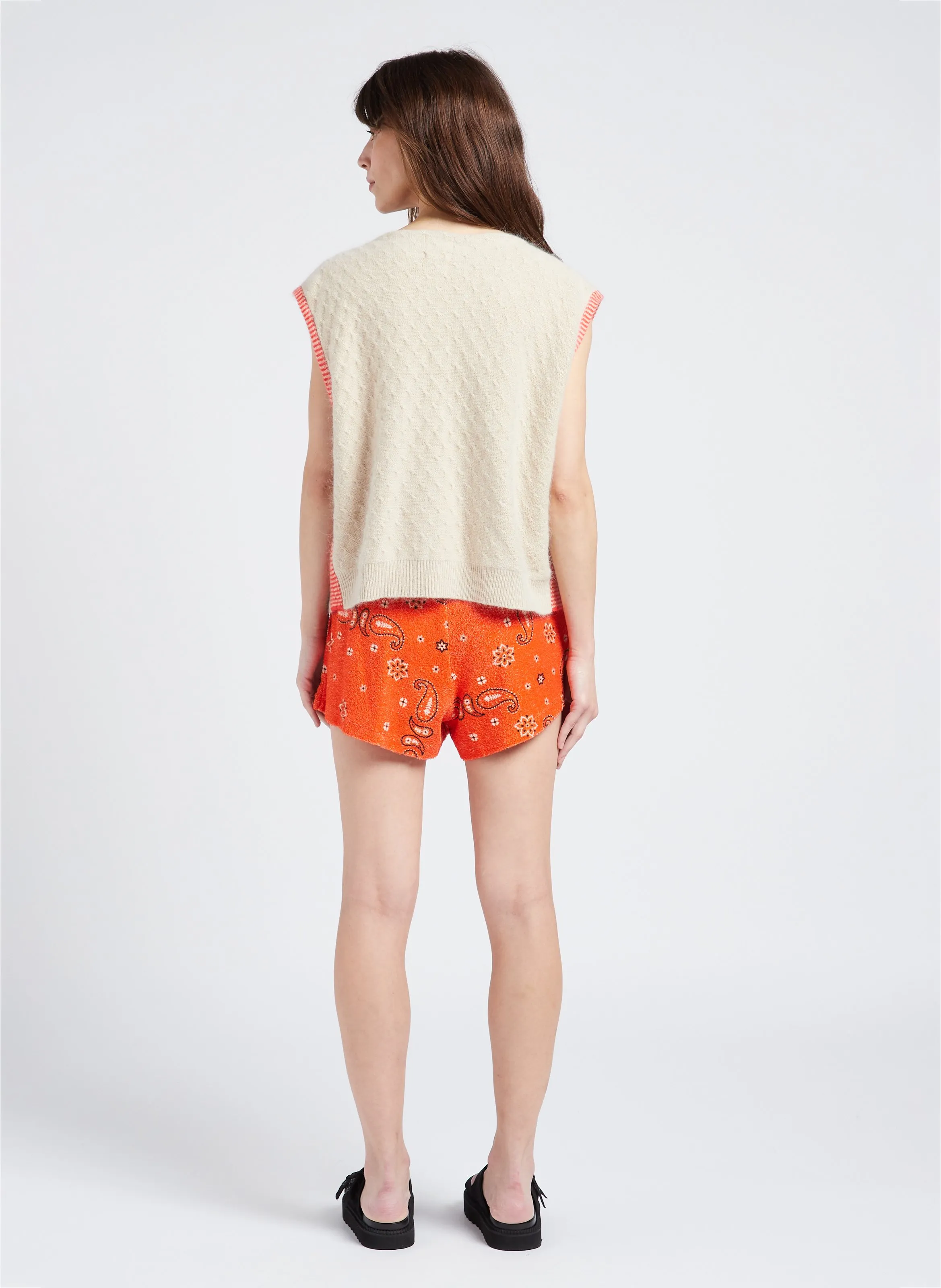 BELLEROSE MIKEY  SHORT ESTAMPADA EFECTO RIZO DE ALGODóN ORGáNICO EN AZUL