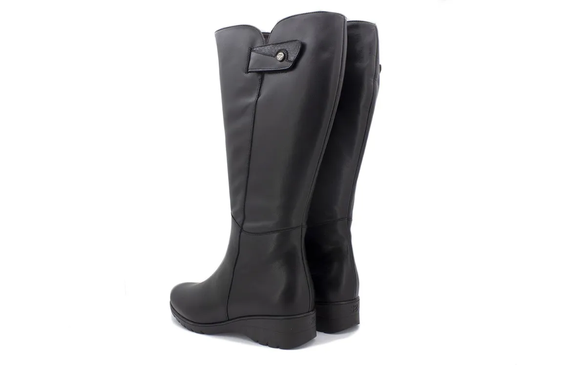 Black Leather Boot