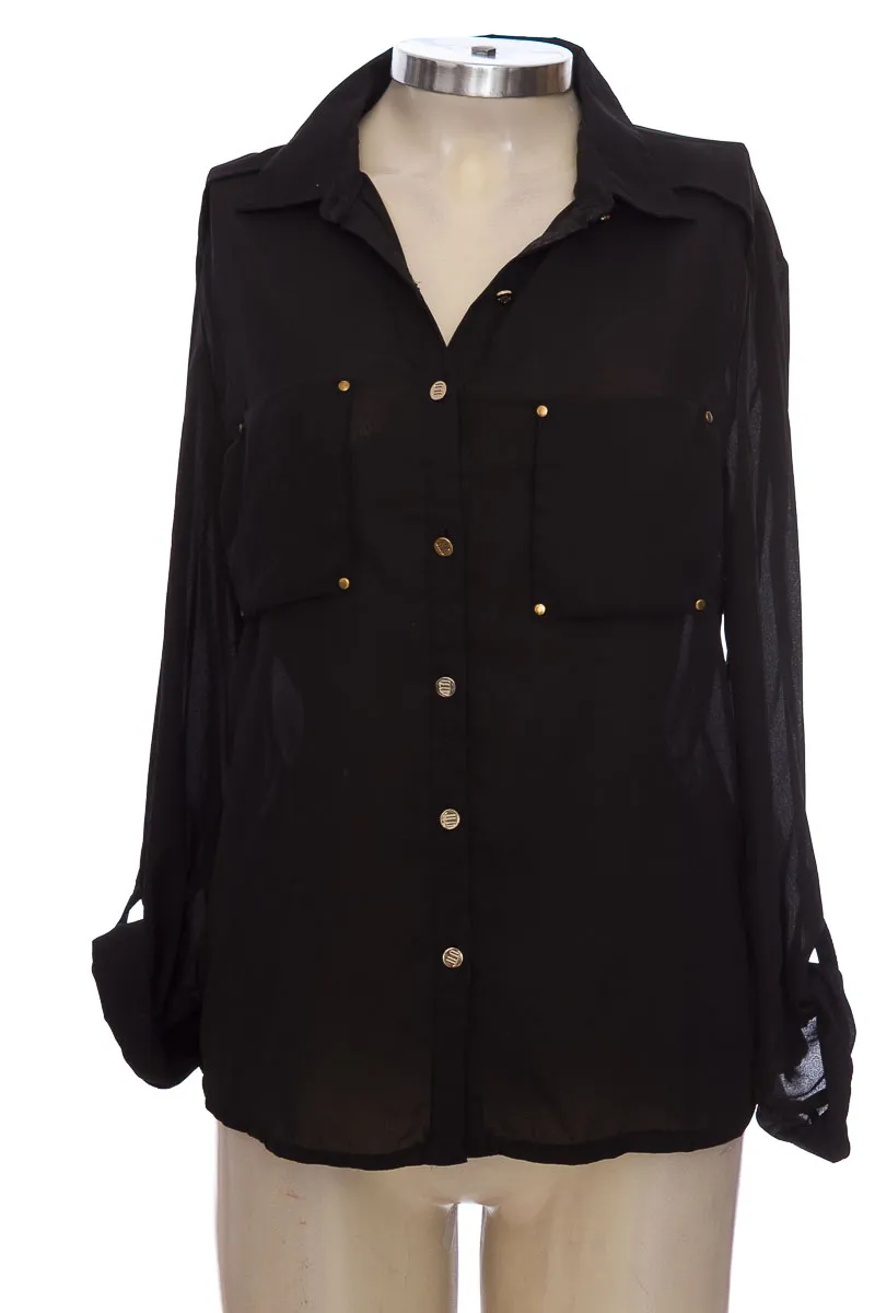 BLUSA COLOR NEGRO  CLOSEANDO
