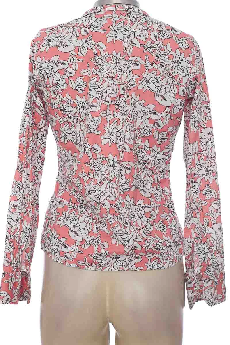 BLUSA COLOR SALMóN  CLOSEANDO