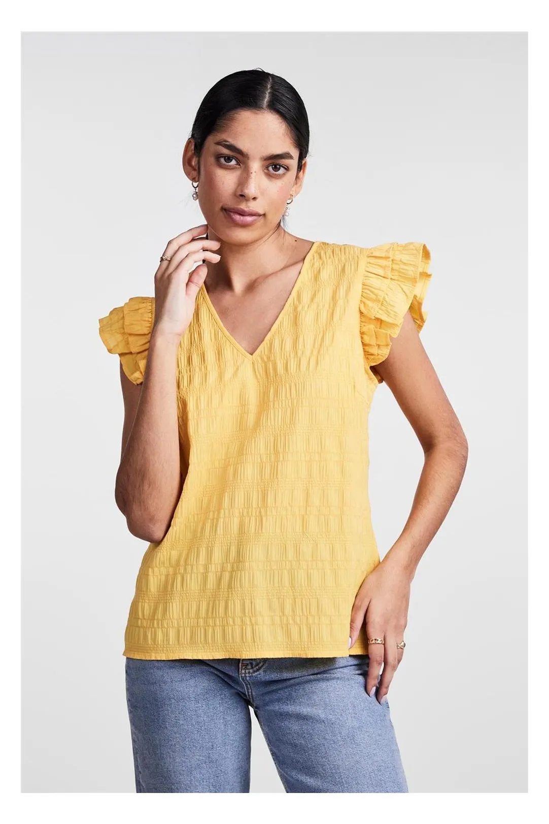 BLUSA VOLANTE PCLOUISE AMARILLO