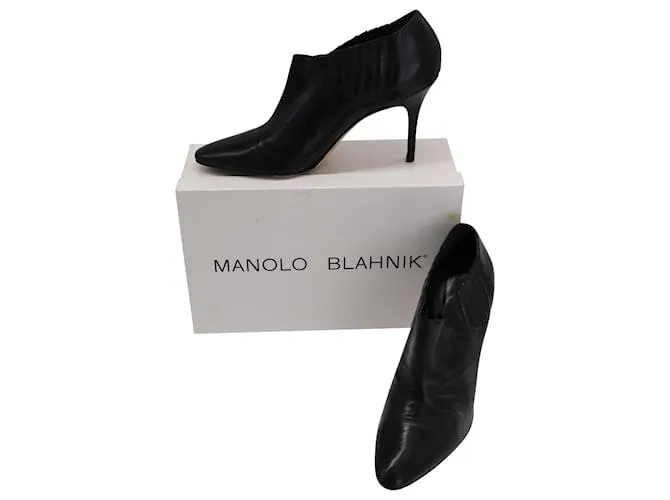 Botín Manolo Blahnik Livrea Gore de Cuero Negro 