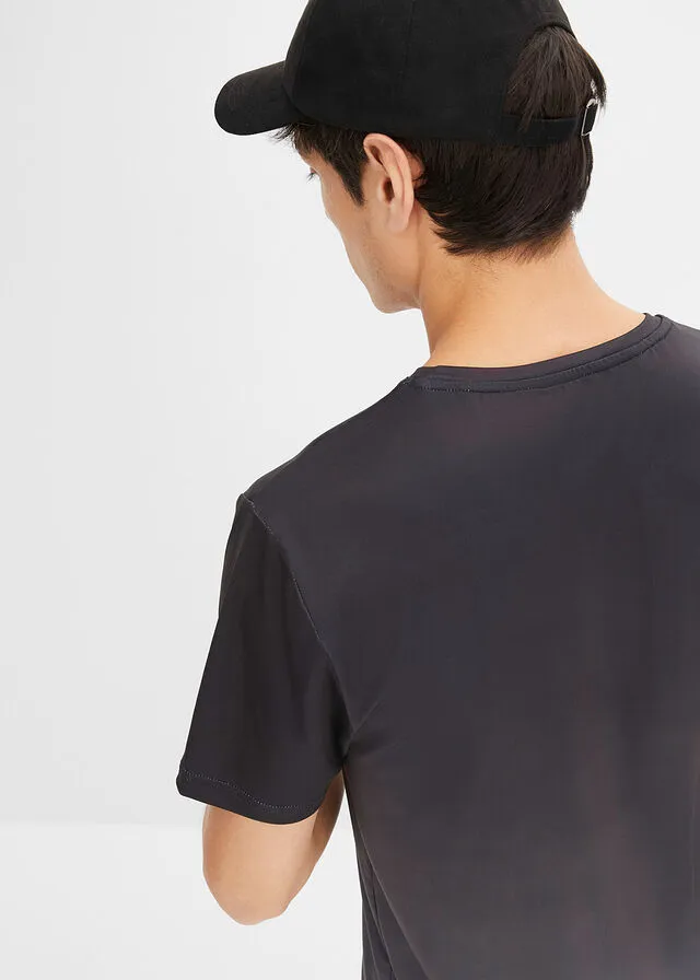 CAMISETA FUNCIONAL CON DEGRADADO CROMáTICO NEGROPIZARRA