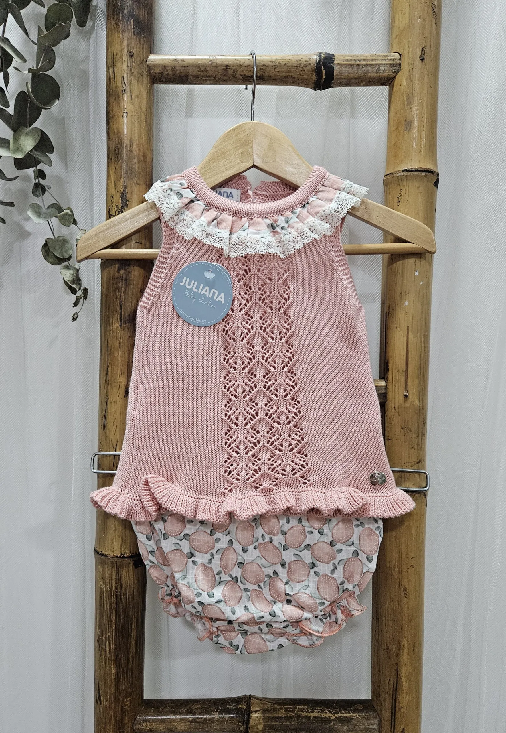 Conjunto bebé / niña flores dos piezas R300957