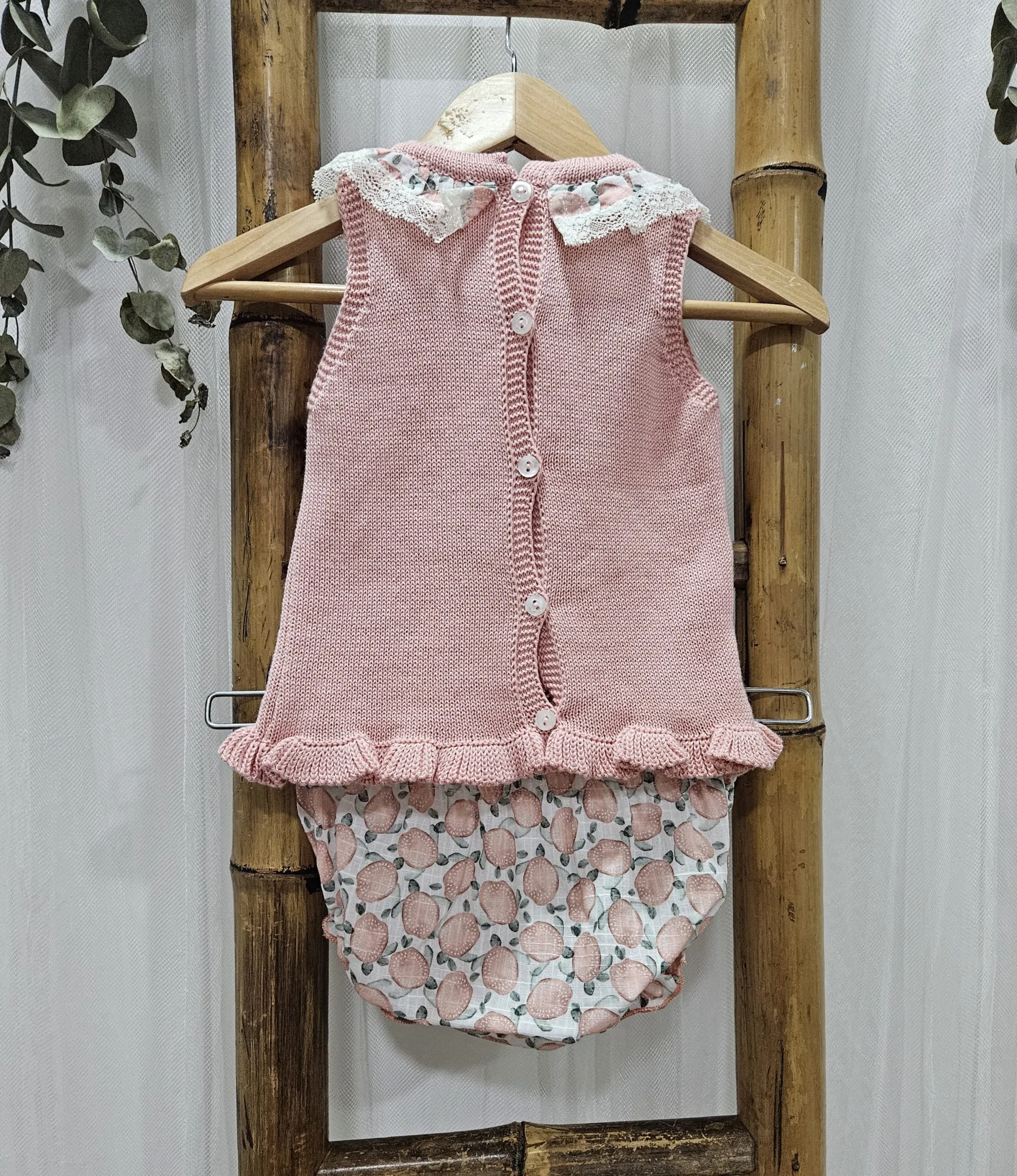 Conjunto bebé / niña flores dos piezas R300957