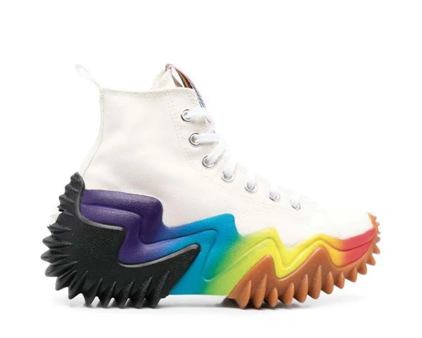 Converse Run Star Motion Platform