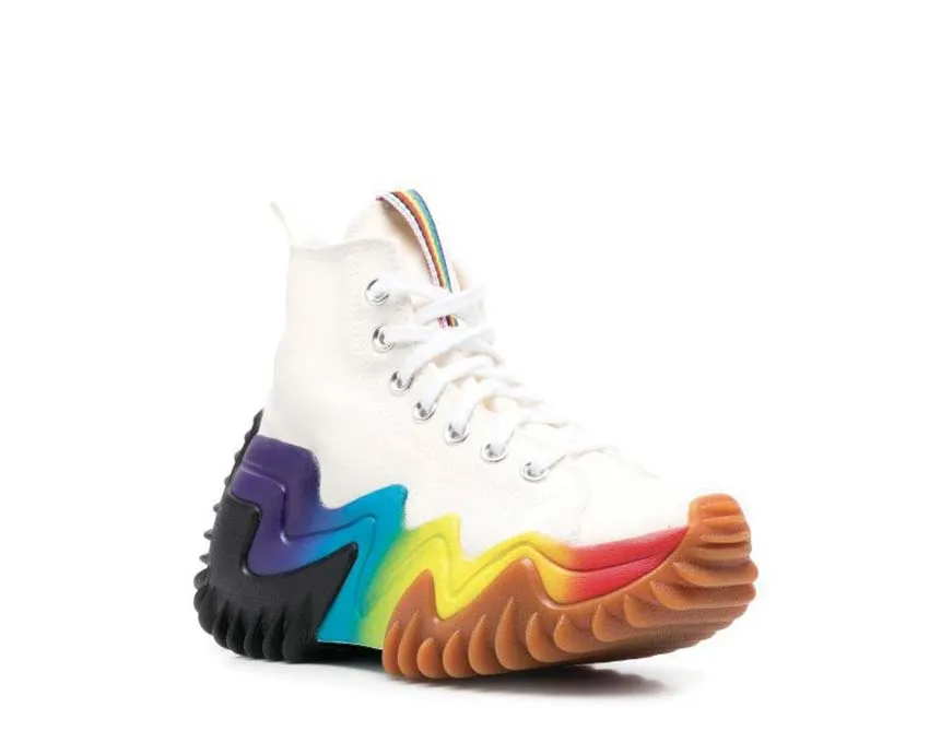 Converse Run Star Motion Platform