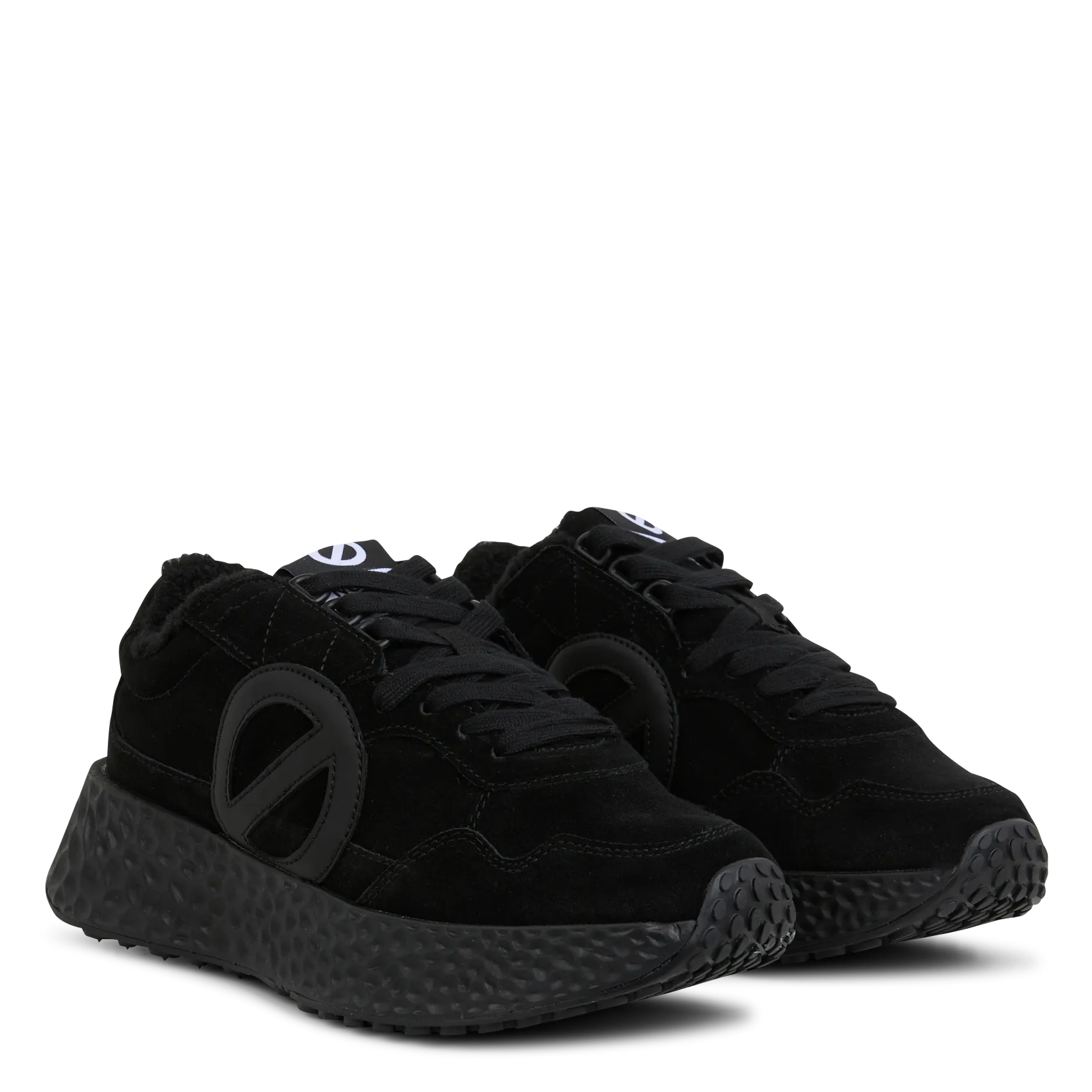 NO NAME CARTER  ZAPATILLAS BAJAS CON CUñA DE CUERO ATERCIOPELADO EN NEGRO