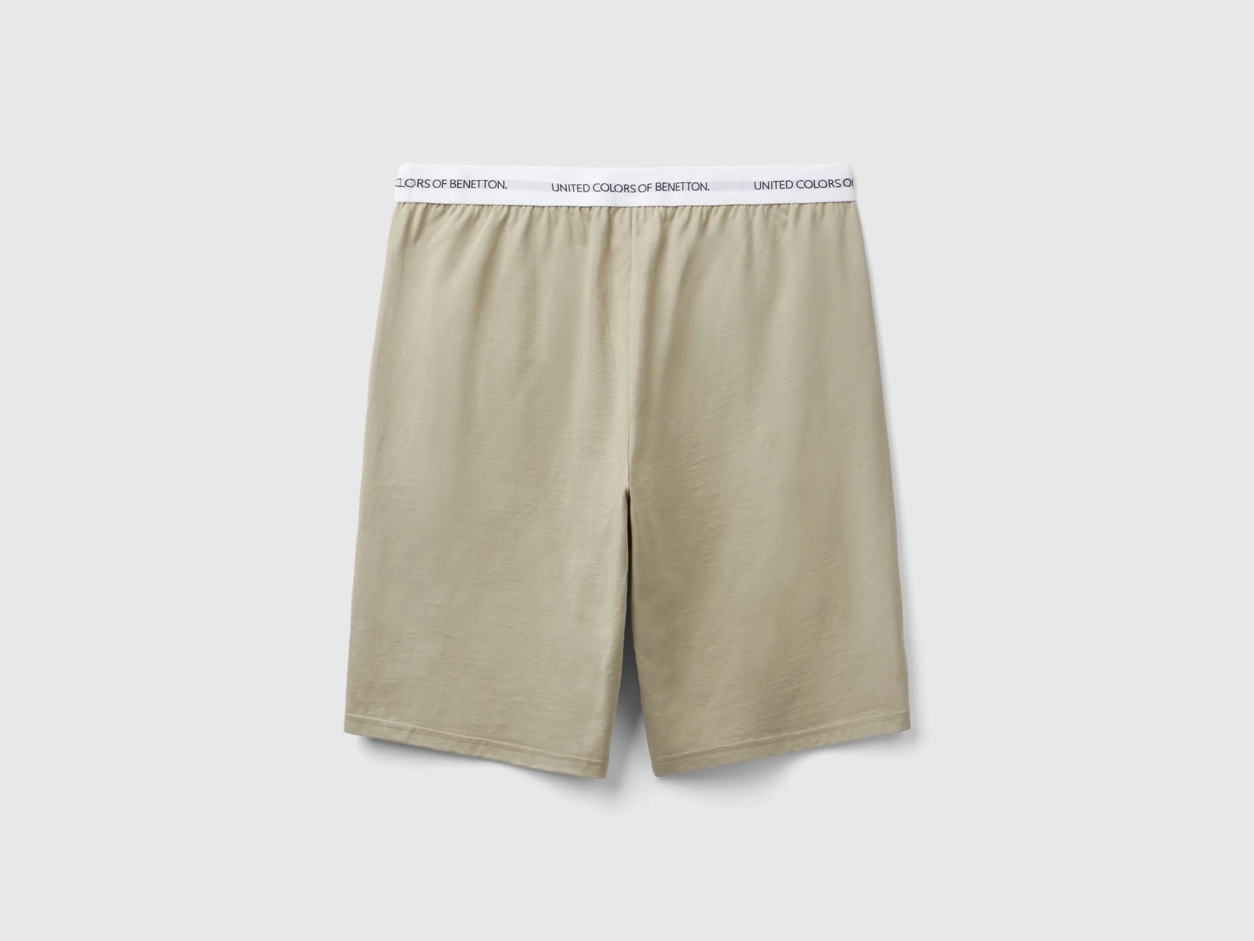 Pantalón corto de 100 % algodón