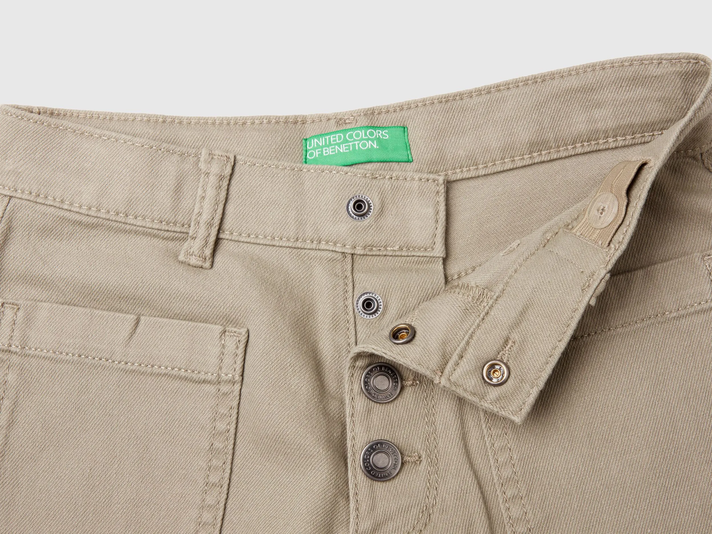 Pantalón corto de algodón elástico