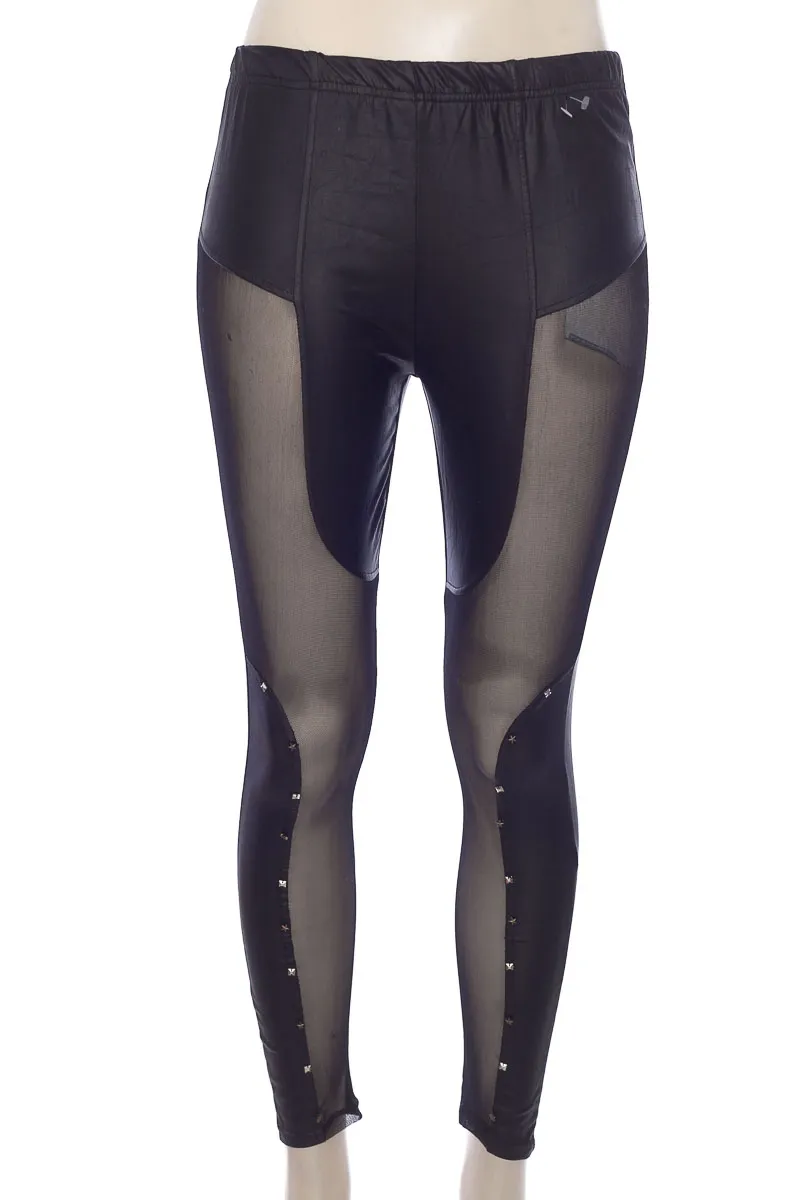 PANTALóN COLOR NEGRO  PRAIA