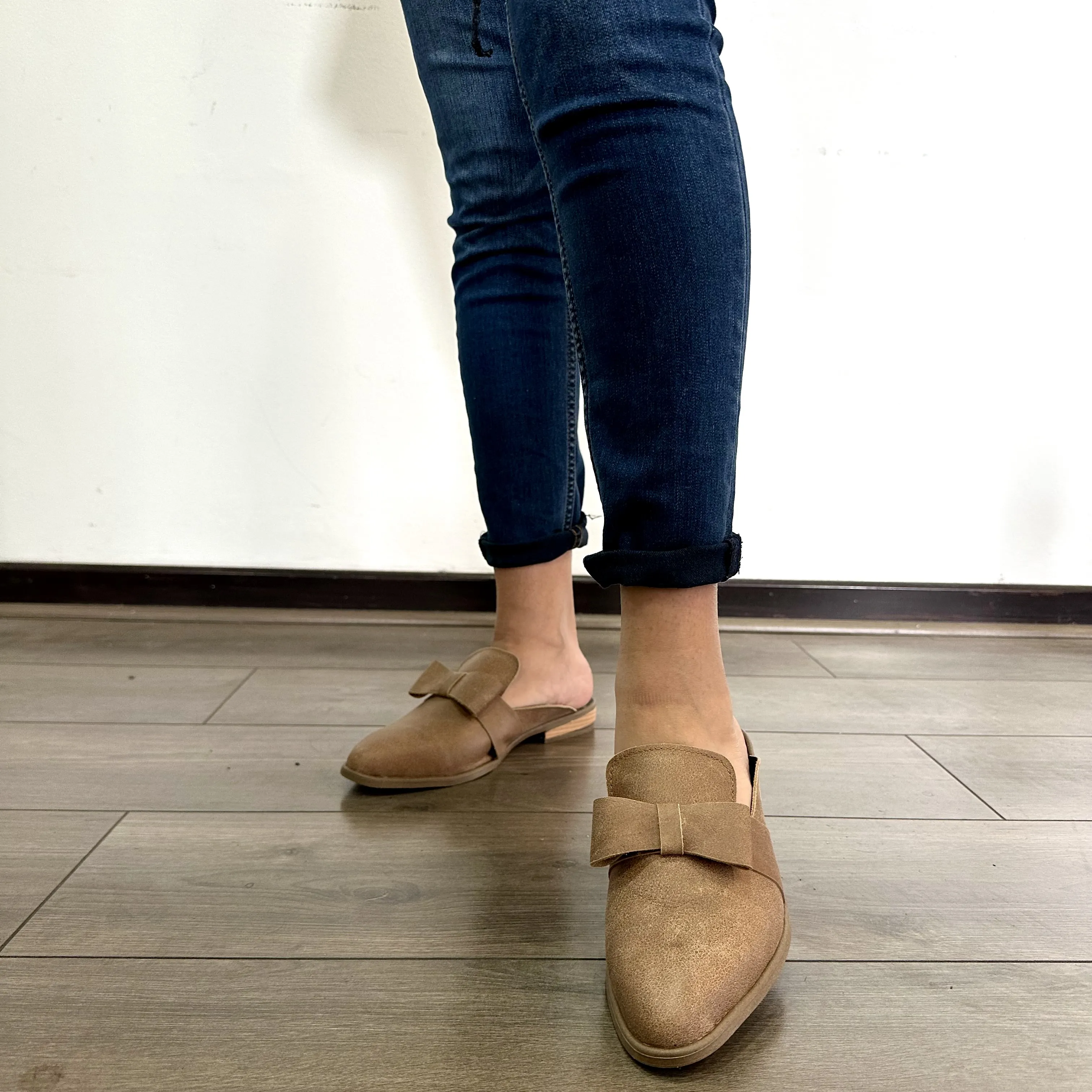 Puntilla Manhattan Camel Con Lazo 