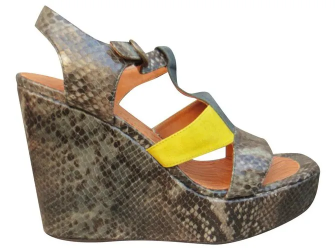 Sandalias de cuña Chie Mihara p 40 Nueva condición Gris Amarillo 