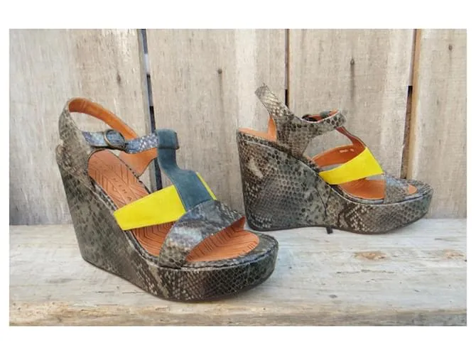 Sandalias de cuña Chie Mihara p 40 Nueva condición Gris Amarillo 