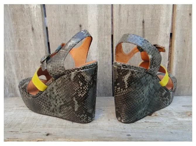 Sandalias de cuña Chie Mihara p 40 Nueva condición Gris Amarillo 
