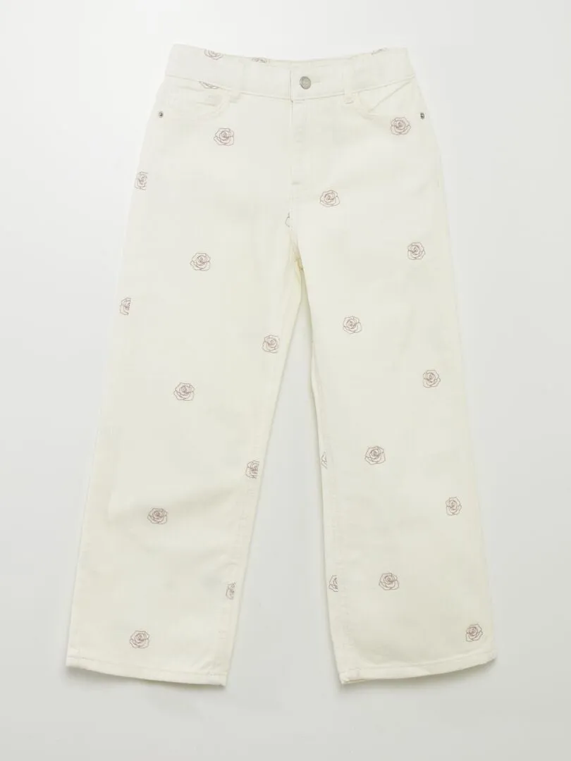 VAQUERO ANCHO CON BORDADOS  BLANCO
