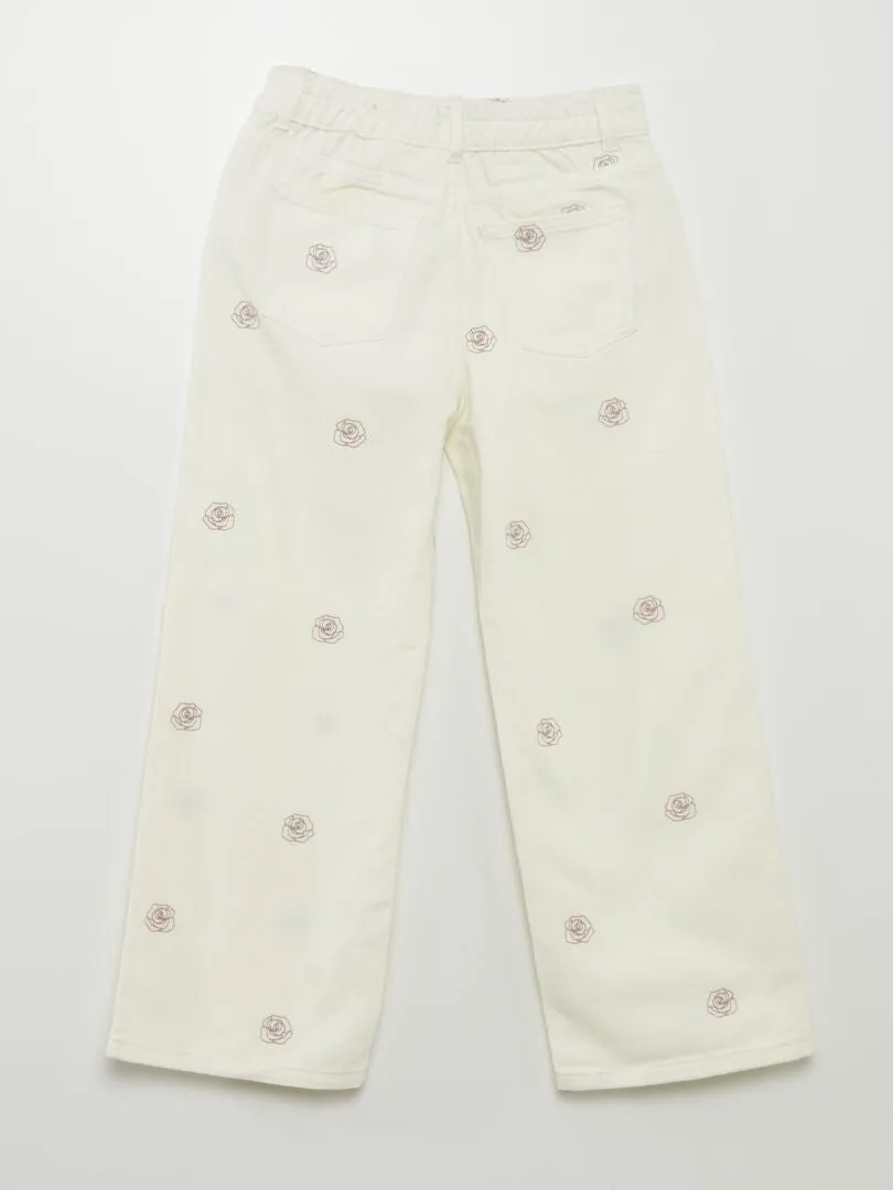 VAQUERO ANCHO CON BORDADOS  BLANCO