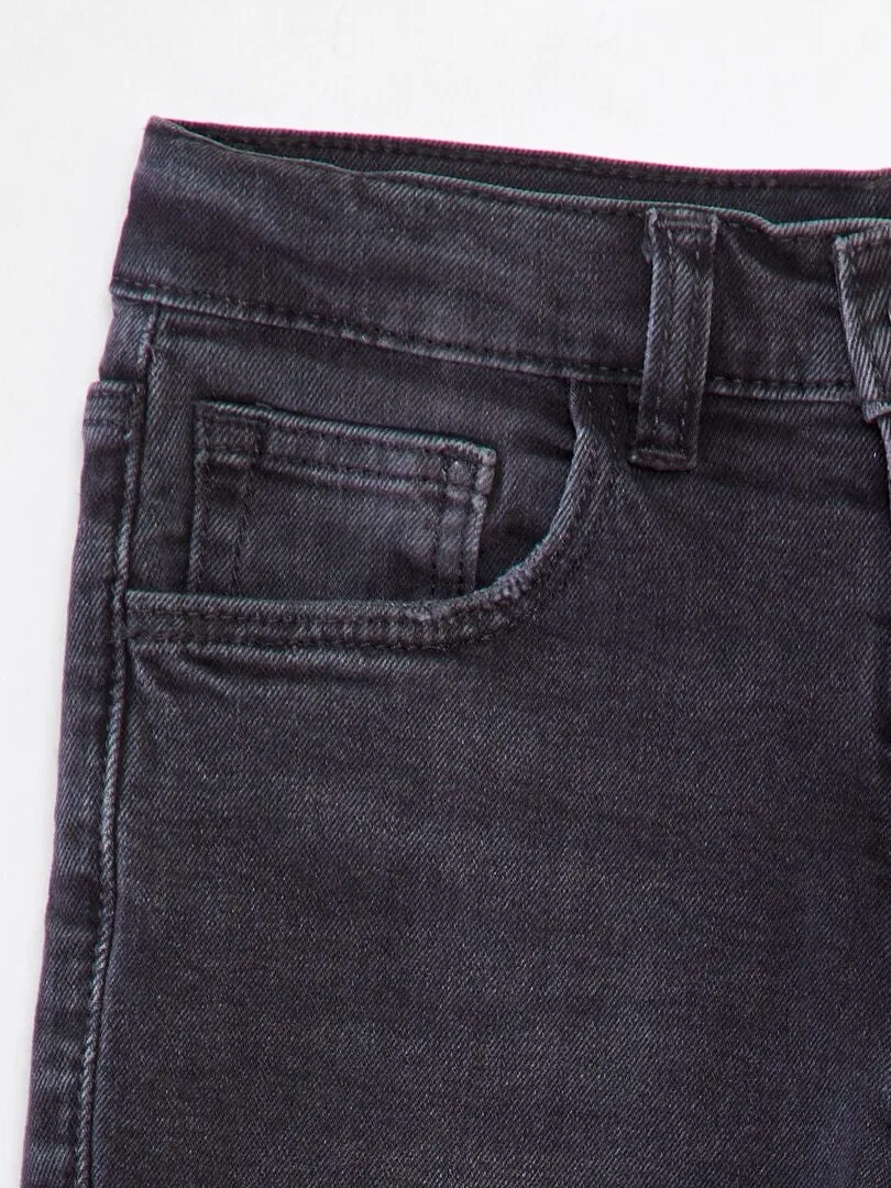 VAQUERO SLIM CON CINTURA AJUSTABLE  GRIS