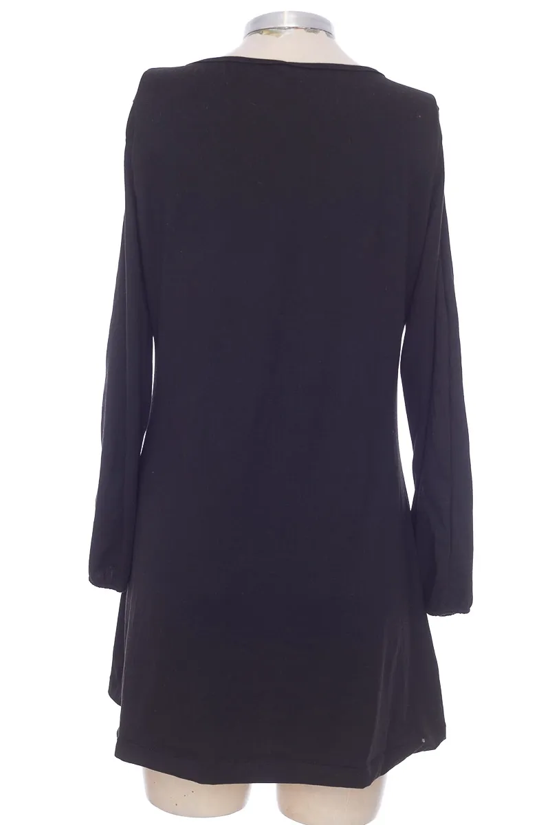 VESTIDO / ENTERIZO COLOR NEGRO  CLOSEANDO