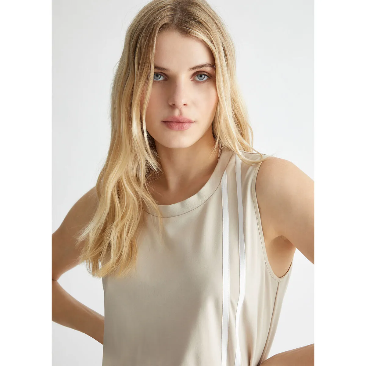 Vestido corto deportivo