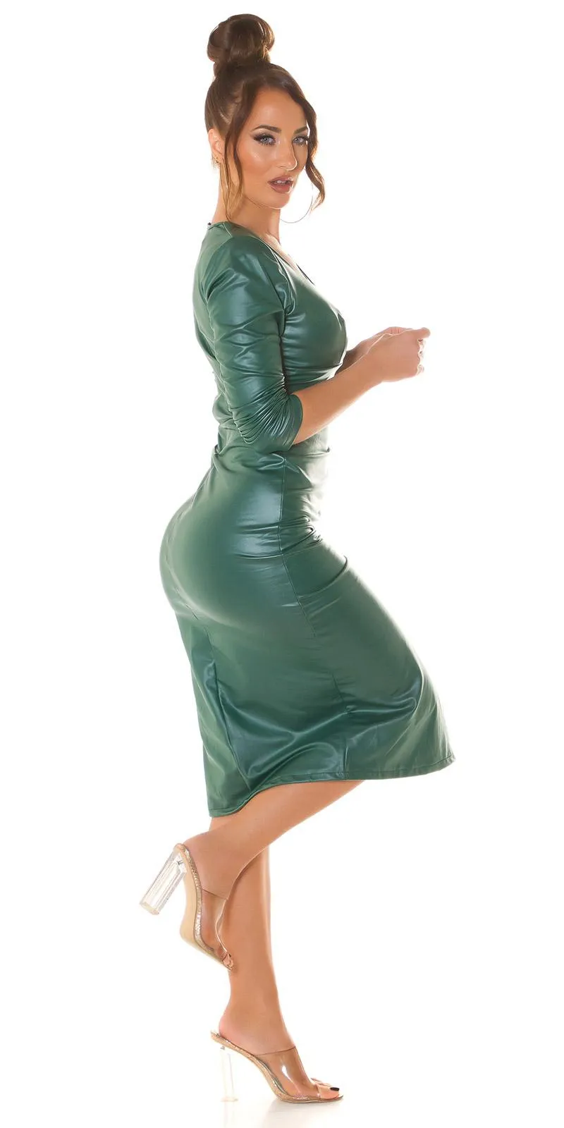 Vestido de polipiel ceñido verde