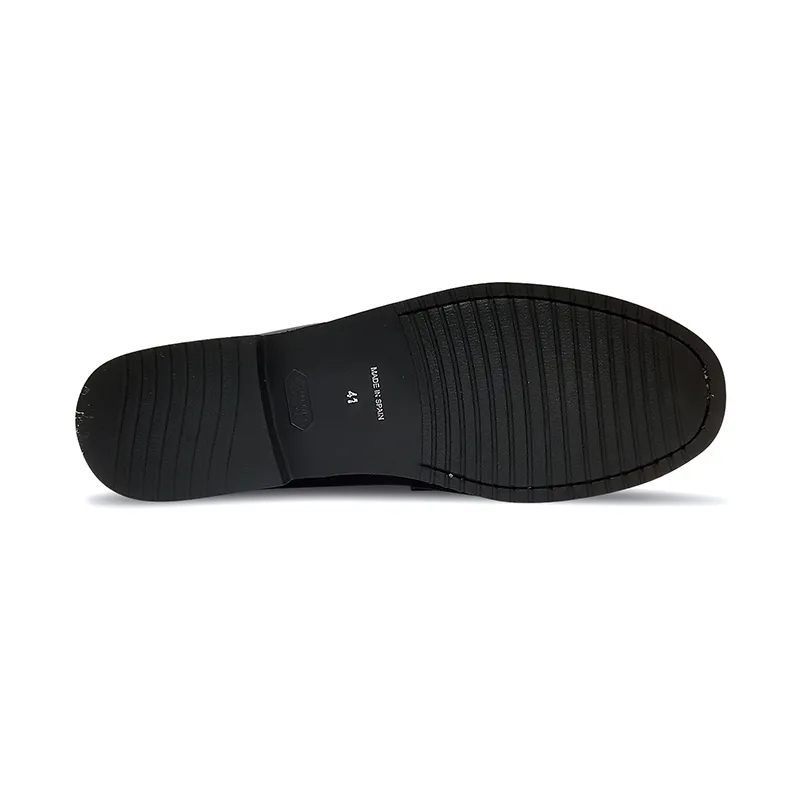Zapatos Castellanos Hombre Piel Antifaz Piso Goma 350AL Negro, de Latino